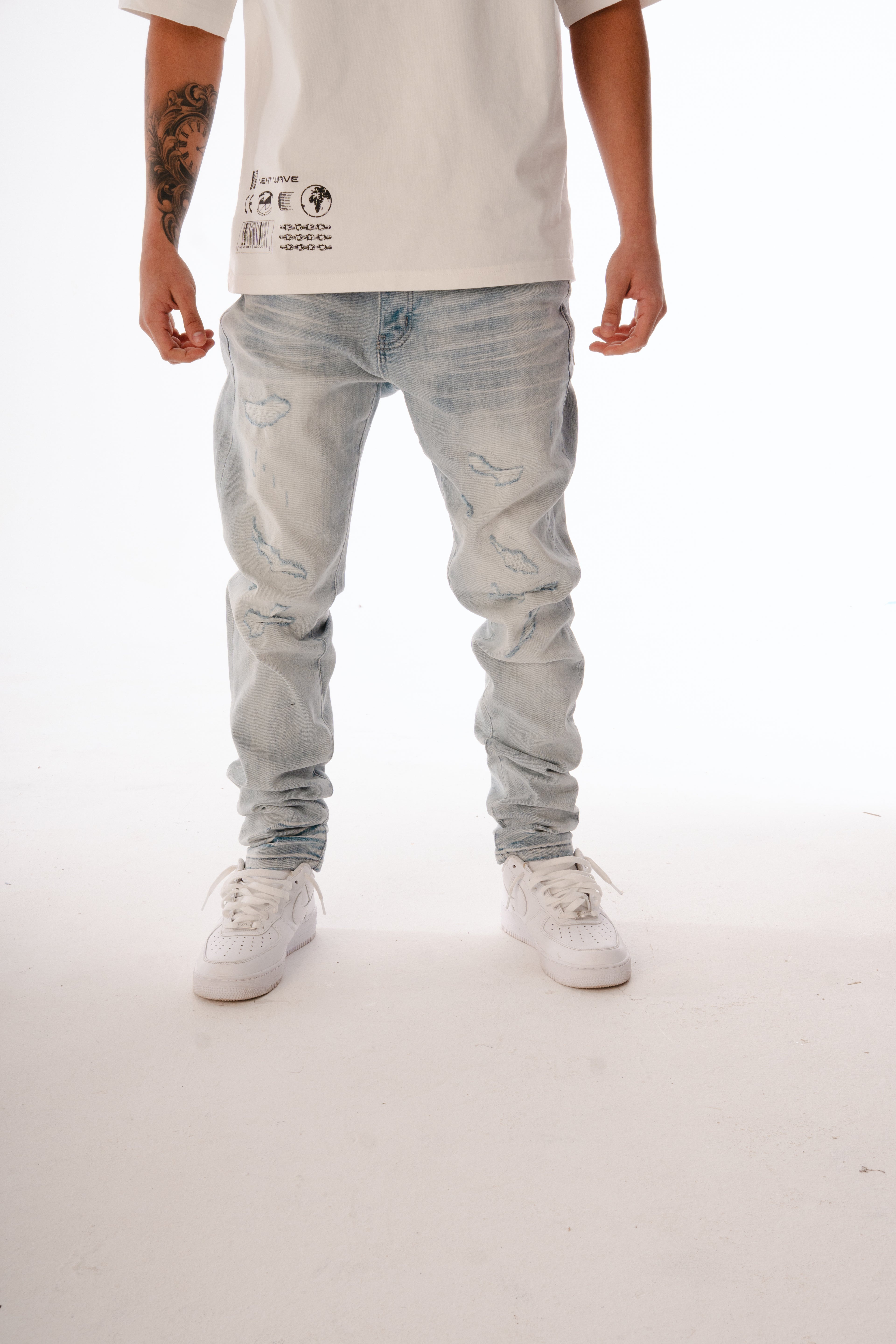 Frost Skinny Jeans - Light Wash